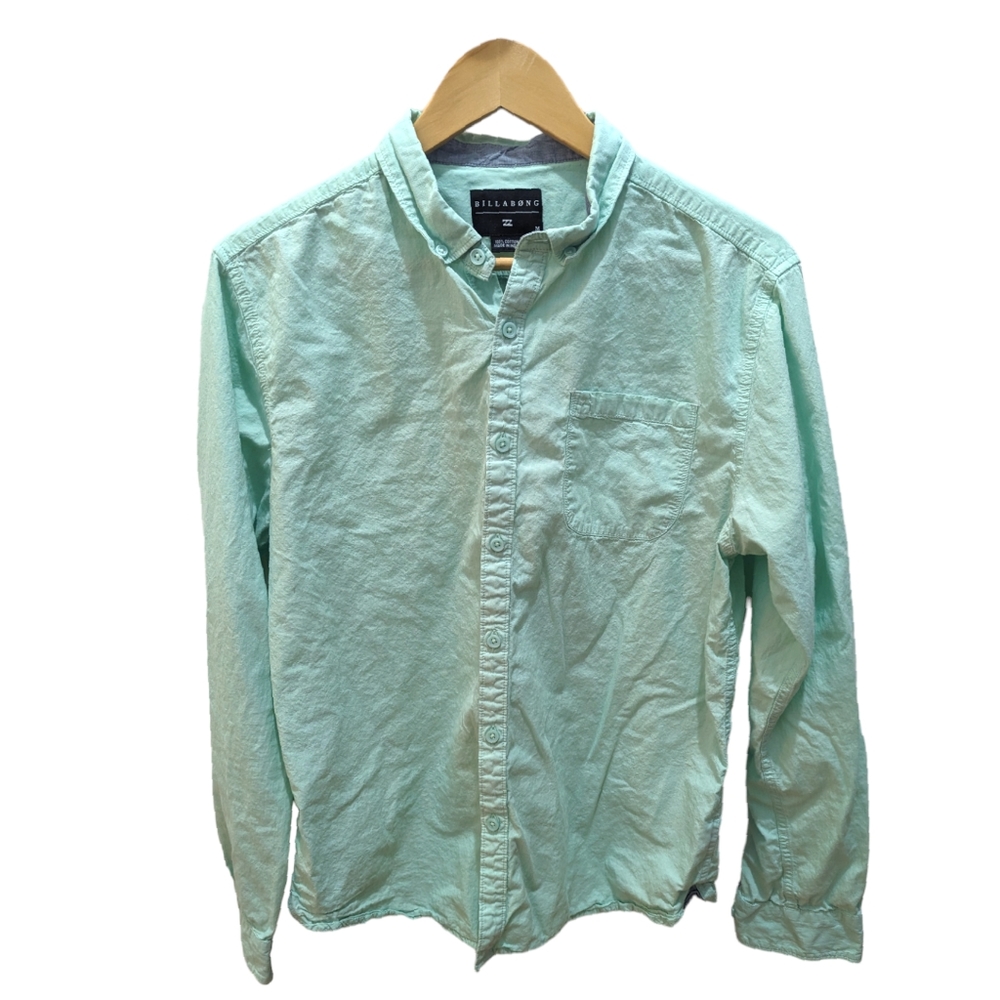 Men's Billabong Button Up Long Sleeve Medium